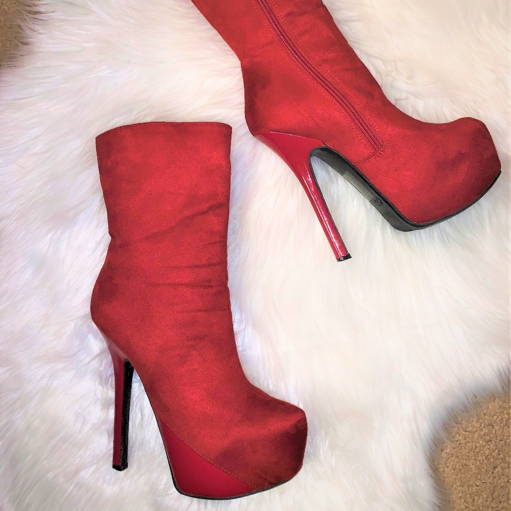 Mercy by Scene for ShoeDazzle - Size  6 1/2